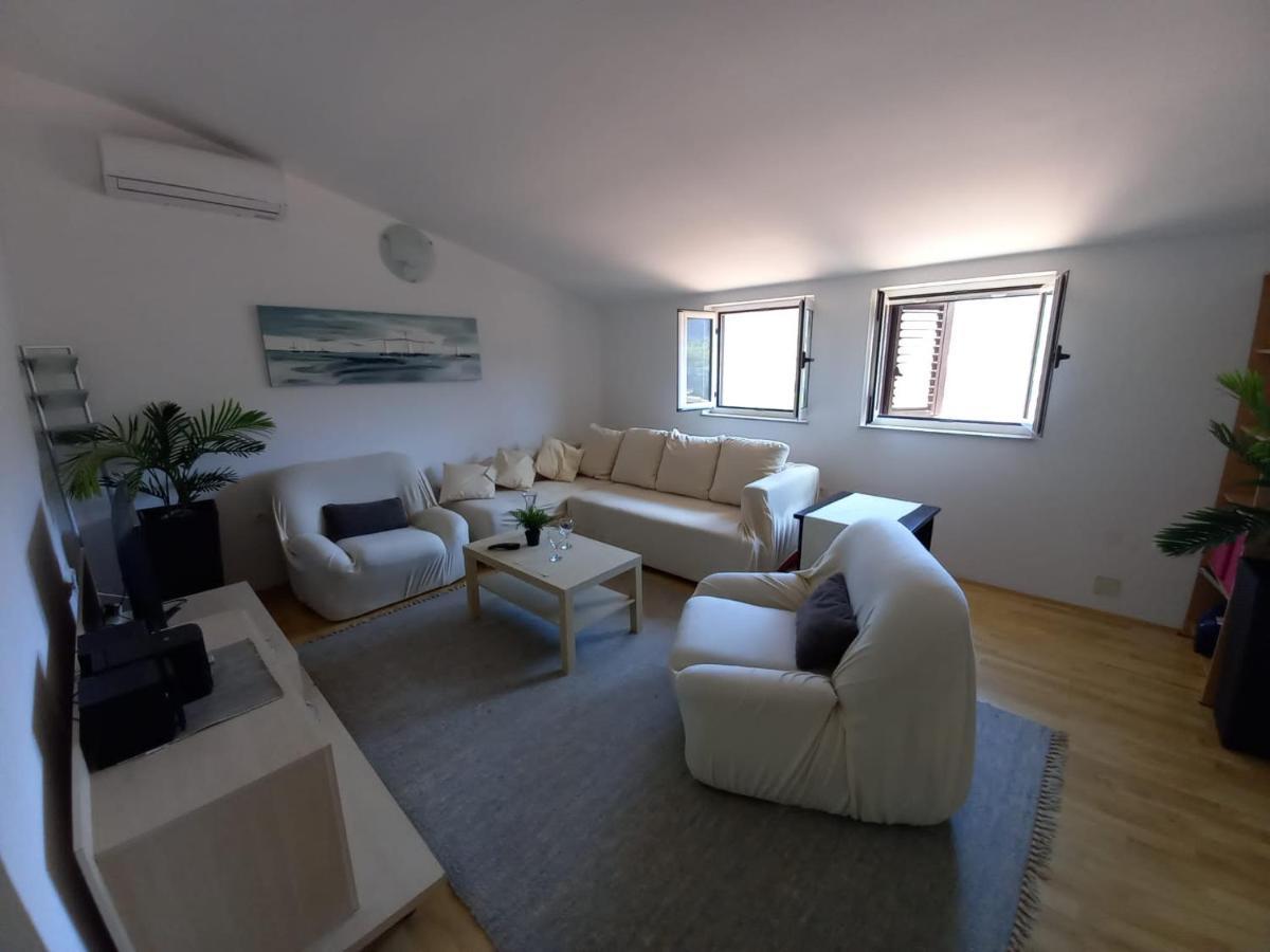 Apartman Marina Sa Parkingom